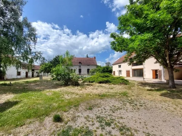 Maison 8 pièces 417 m²