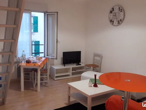 Appartement duplex renové idéal étudiant
