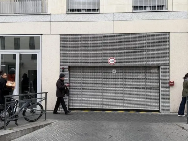 Garage/Parking 12 m²
