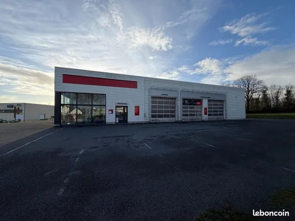 Local d'activité 560 m²