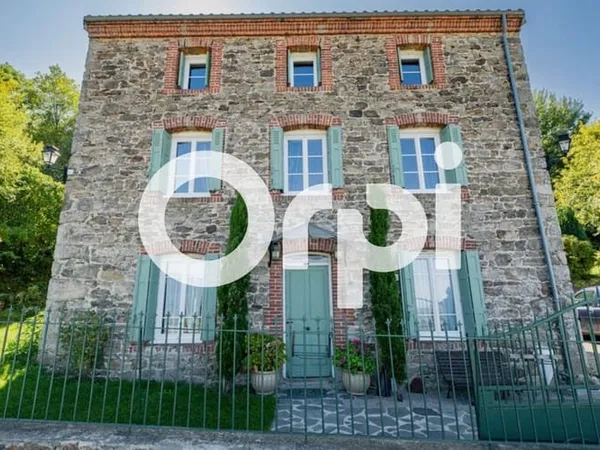 Maison 5 pièces 186 m²