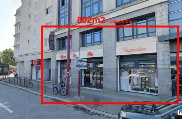 Boutique 802 m² BONDY
