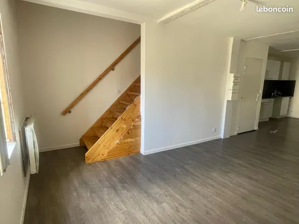 Duplex 480 euros + charges 1 chambre