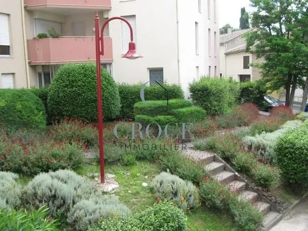 Studio 1 pièce 29 m²