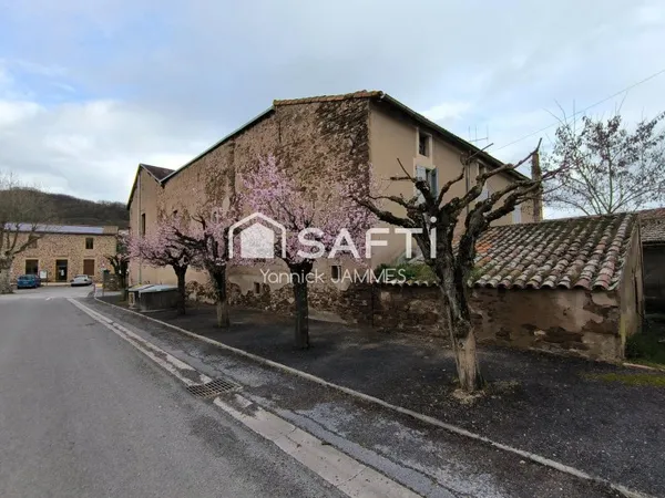 Grande bâtisse idéal investisseurs