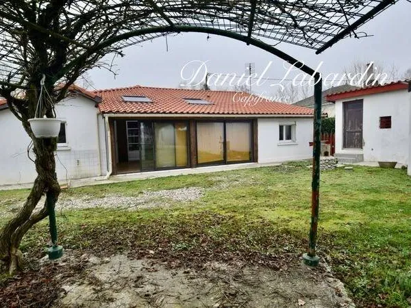 Maison de plain-pied 3 pièces 85 m²