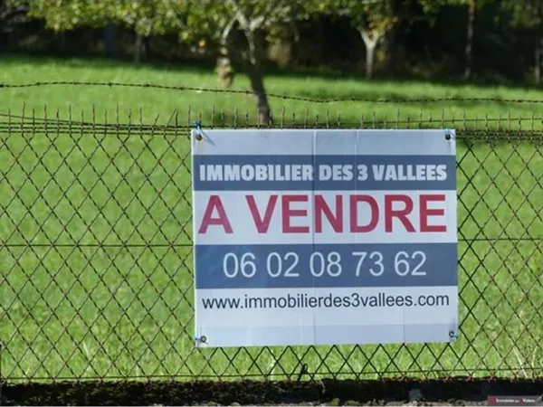 Terrain - 1706m ²