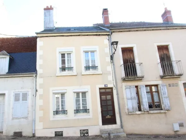 Centre-ville La Charité sur Loire, proche gare