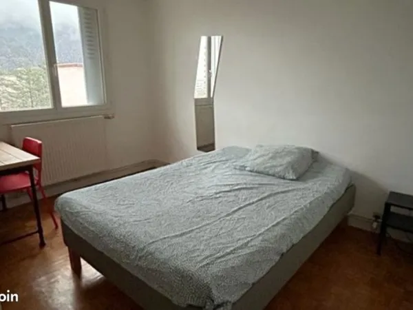 Colocation étudiante - Chambres meublées - Emplacement idéal