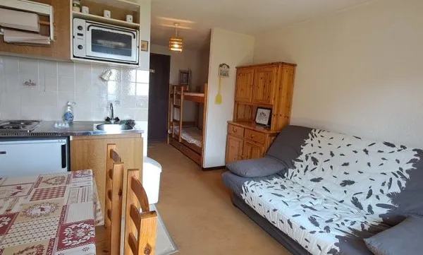 STUDIO à Morillon vue Criou