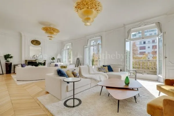 Prestigieux appartement à Paris 16ème - Henri Martin / OCDE