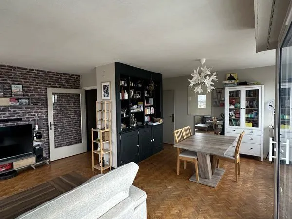 Apparemment T4 Tours avenue de Grammont
