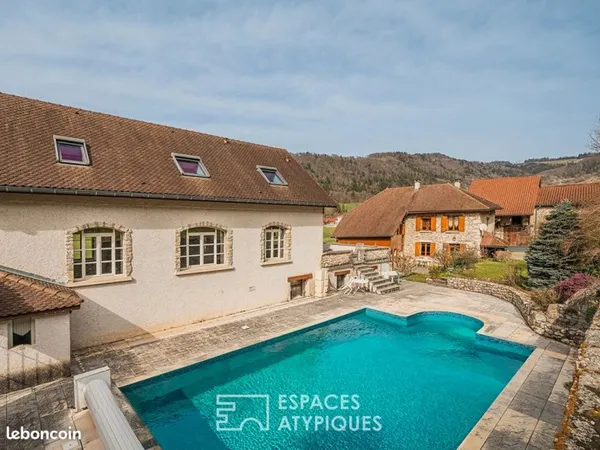 Maison 8 pièces 132 m²