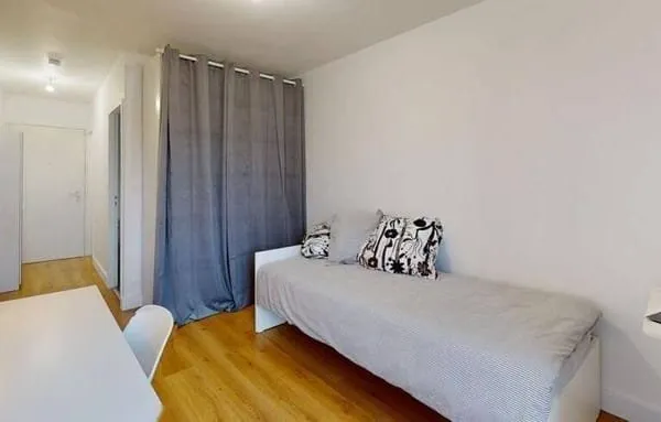 Studio 1 pièce 18 m²