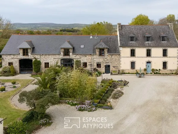 Élégant domaine de caractère et ses gîtes