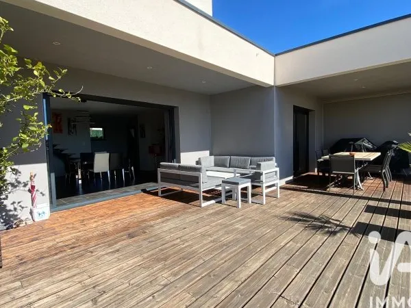 Maison 6 pièces 176 m²