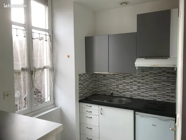 Studio proche rond point de Rennes