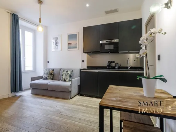 STUDIO - CARRÉ D'OR - RÉNOVÉ