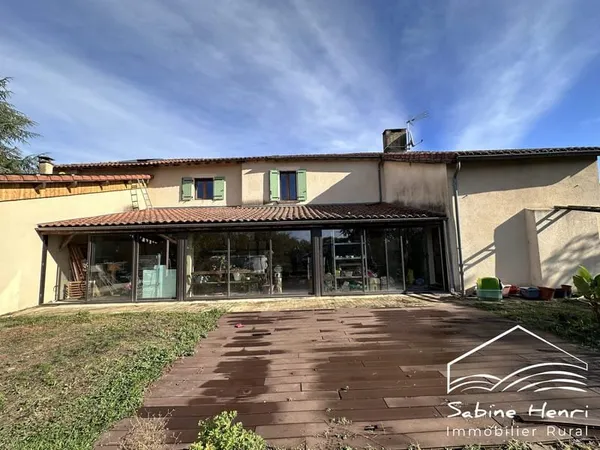 Maison de 5 chambres sur plus de 4 hectares
