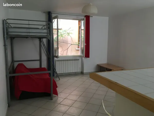 Location T2 - pentes Croix-Rousse