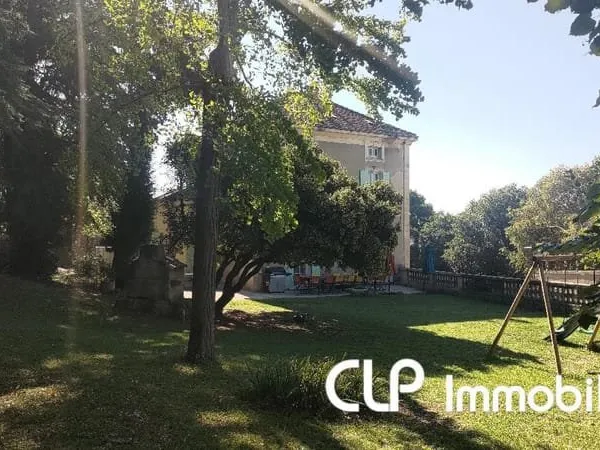 EXTERIEUR MONTELIMAR
