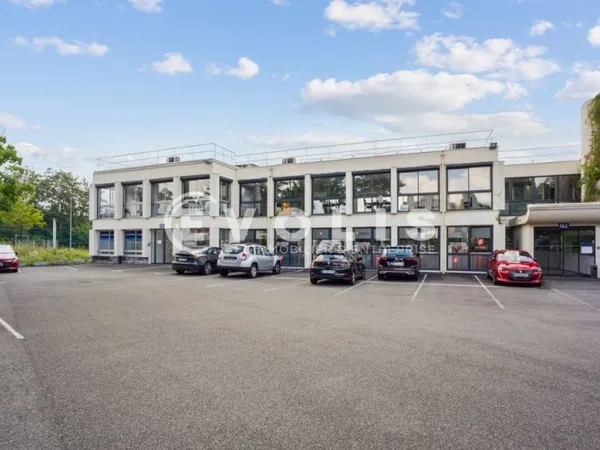 Bureaux - A VENDRE - 496 m² non divisibles