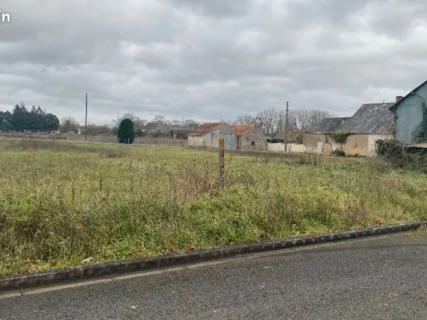 Terrain 500 m² Savigne Sur Lathan