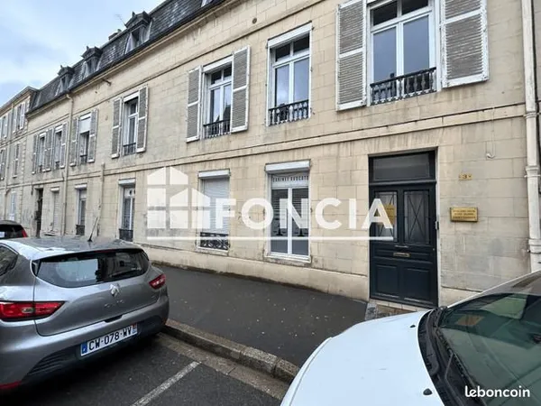 Local commercial 81 m²
