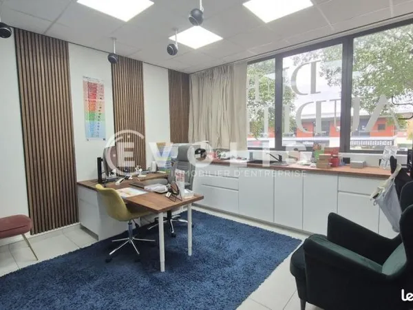 Bureau 13 m²
