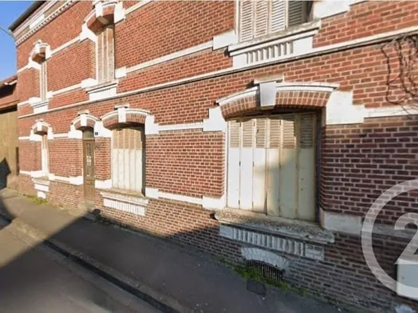 Maison 1 pièce 700 m²