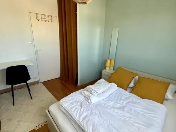 Appartement 1 pièce 83 m²