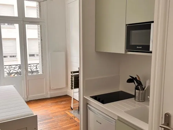 Studio Jean Jaurès Renové Meublé