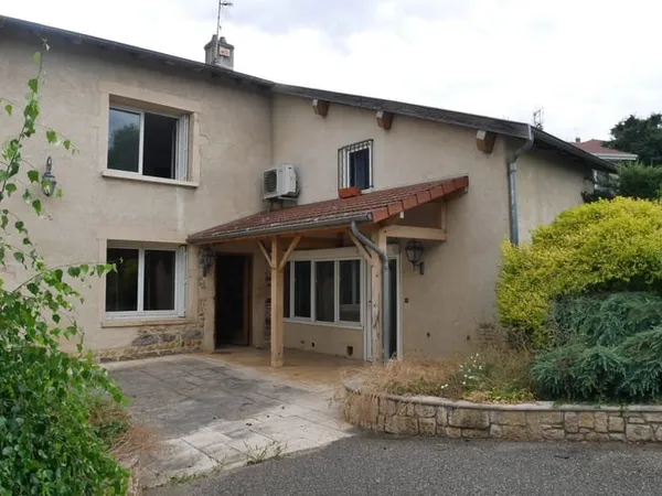 CORBAS maison ancienne