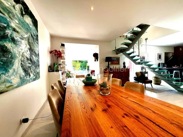 Maison 5 pièces 175 m²