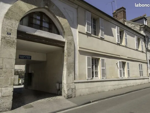 Hyper Centre COMPIEGNE - APPT T2