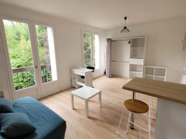 Auch studio proche lycée Pardailhan