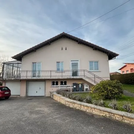 Grande maison familiale 6 chambres, jardin, piscine et 2 garages