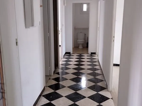 Local professionnel 100m2 Canet en roussillon