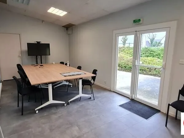 Bureaux 223 m²