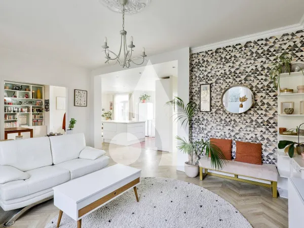 Maison 4 pièces 220 m²