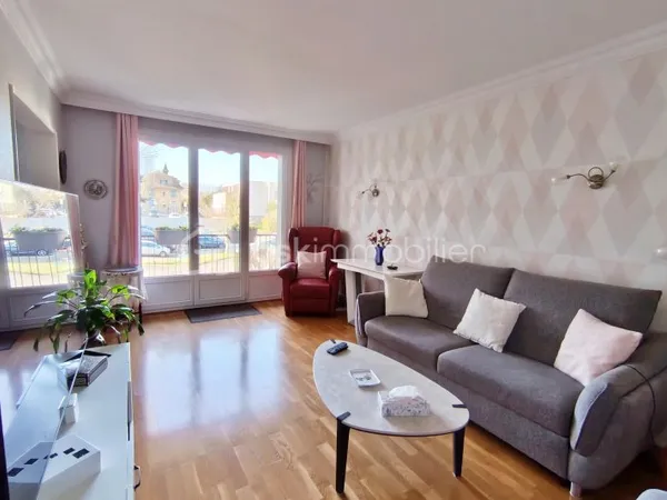 Appartement 5 pièces 103 m²