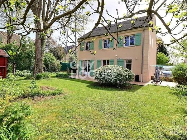 Maison 7 pièces 135 m²