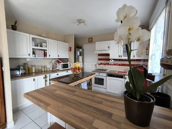 Maison 5 pièces 94 m²