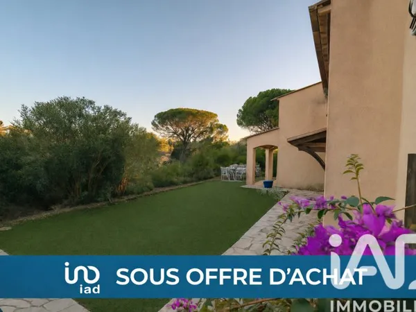 Maison 8 pièces 209 m²