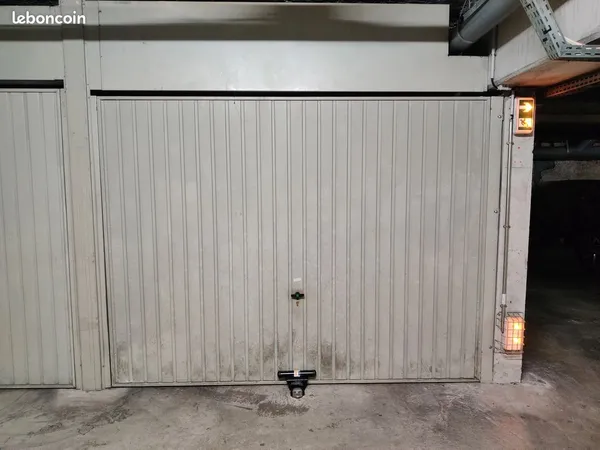 Box Garage fermé 13m2