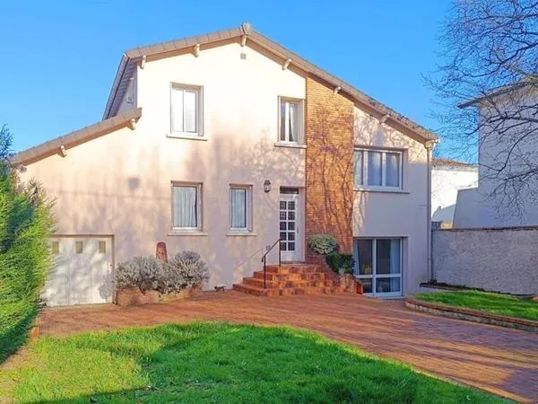 Maison Familiale 7 pièces 145m² Neuilly-Plaisance (93360)