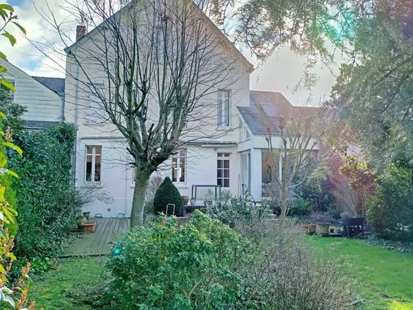 Maison 6 pièces 150 m²