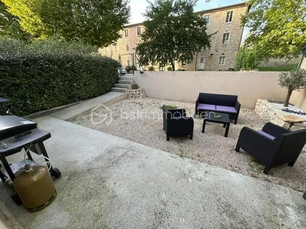 APPARTEMENT ATYPIQUE DANS UN CADRE CALME ET RELAXANT