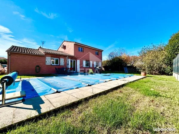 Villa 7 pièces 143 m²