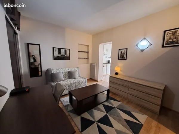 Studio 1 pièce 26 m²